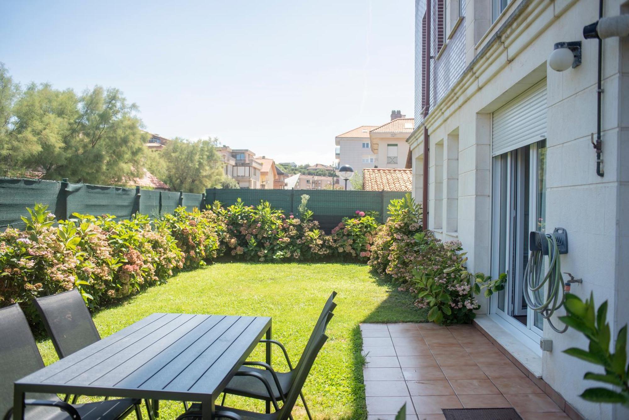 Apartamentos Somo Exterior foto